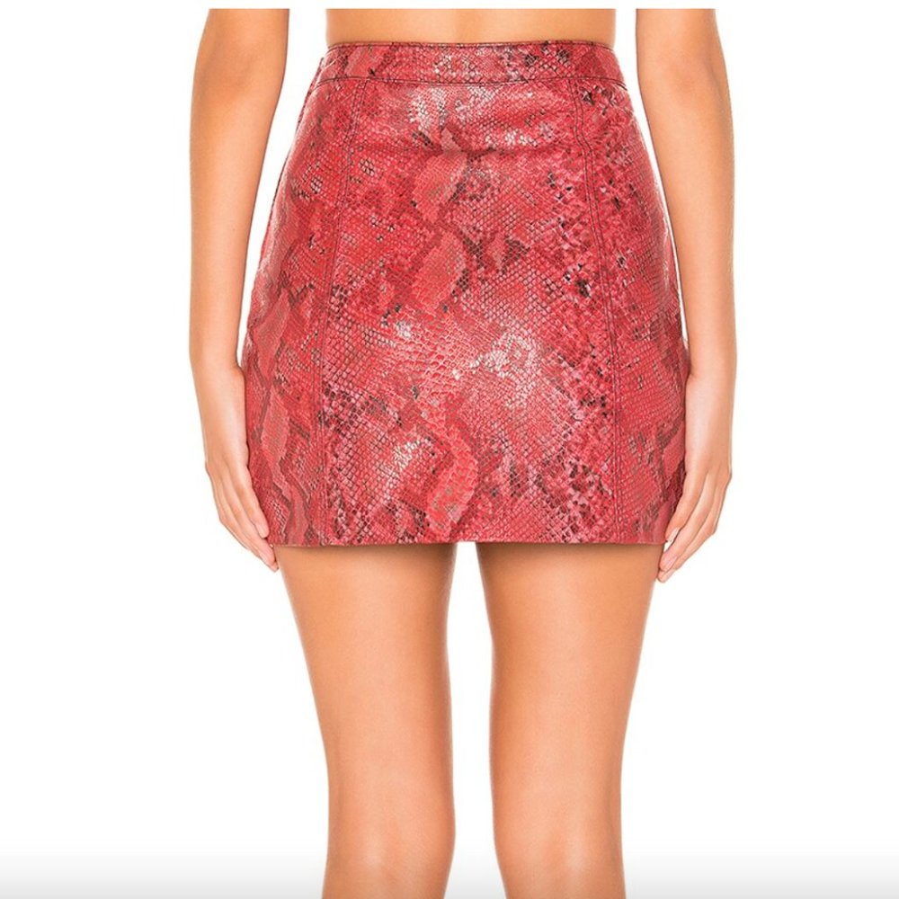 NWT L'ACADEMIE Serpent Reptile Leather Skirt Womens Size Small Lined - Picture 4 of 9